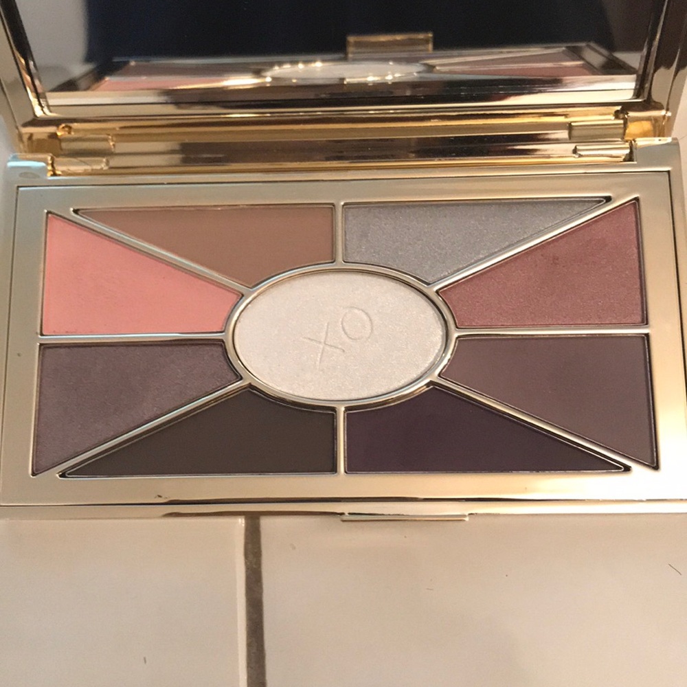 Mirabella eyeshadow palette 🎨